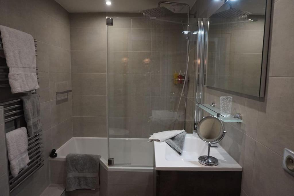 Appartement La Suite Mont-Blanc Chamonix ภายนอก รูปภาพ